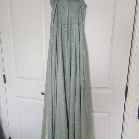 💃Prom Dress - Picture 3 of 5